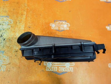 Корпус воздушного фильтра MERCEDES-BENZ E-класс AMG W211/S211 (2002 - 2006) — Разборка Мерседес