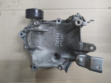 Кронштейн компрессора кондиционера MERCEDES-BENZ GLC-класс X253 (2015 - 2019) — Разборка Мерседес