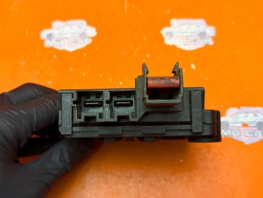 Блок предохранителей MERCEDES-BENZ S-класс W220 (1998 - 2005) — Разборка Мерседес