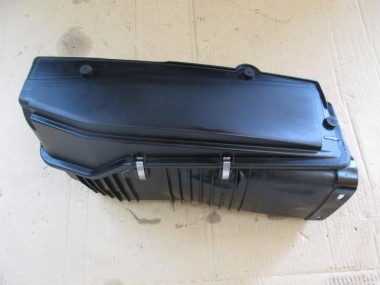 Корпус воздушного фильтра MERCEDES-BENZ C-класс W203/S203/CL203 (2000 - 2004) — Разборка Мерседес