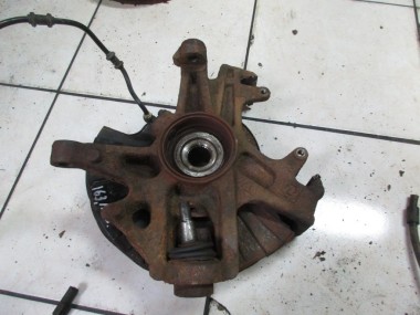 Кулак поворотный передний левый MERCEDES-BENZ M-класс W163 (1997 - 2001) — Разборка Мерседес