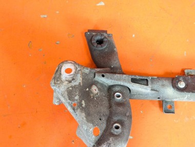 Подрамник передний MERCEDES-BENZ C-класс W204/S204/С204 рестайлинг (2011 - 2015) C 180 1.6 7G-Tronic (156 л.с.) &mdash; Разборка Мерседес
