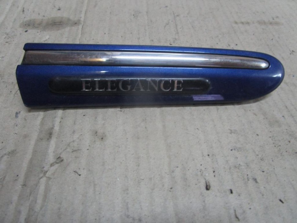 Молдинг крыла правый MERCEDES-BENZ C-класс W203/S203/CL203 (2000 - 2004) фото 1 — Разборка Мерседес