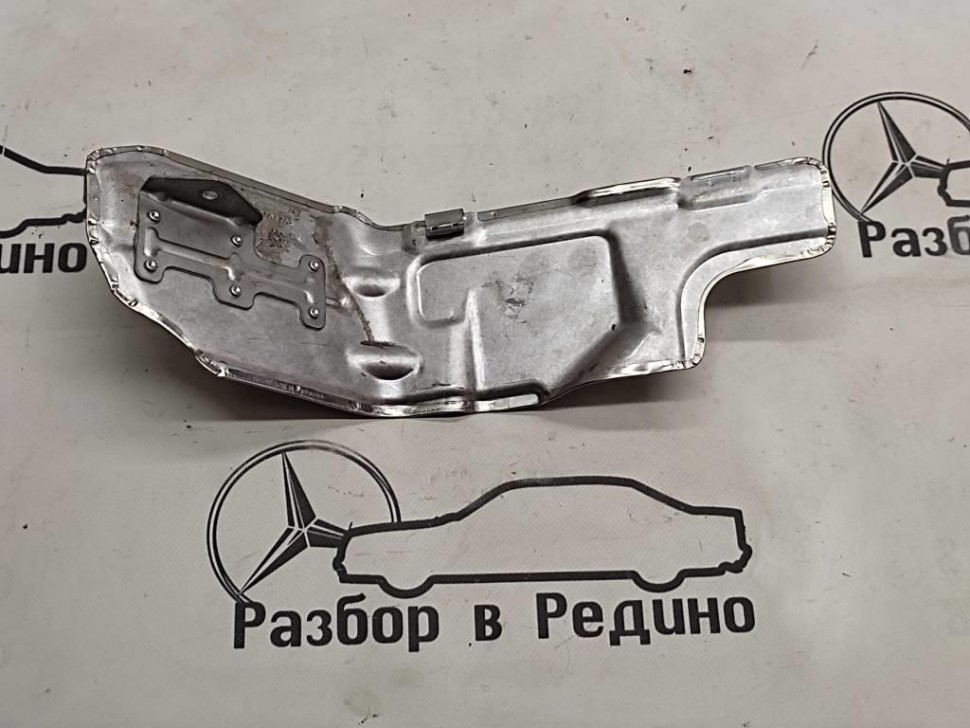 Защитный экран MERCEDES-BENZ E-класс W213/S213/C238/A238 (2016 - 2021) фото 1 — Разборка Мерседес