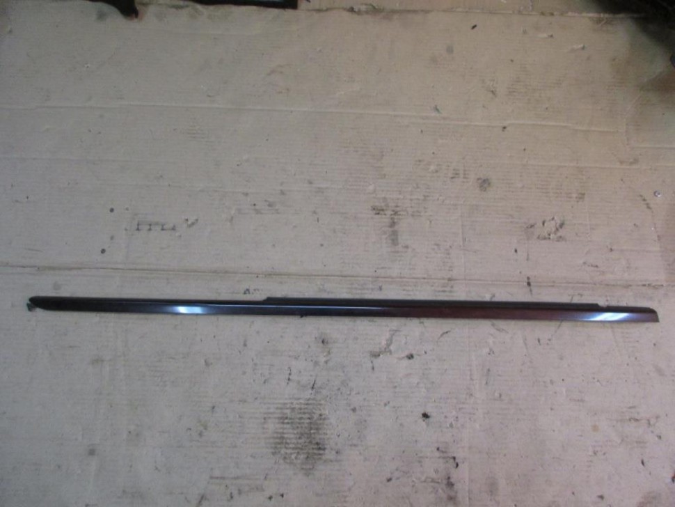 Молдинг стекла двери MERCEDES-BENZ E-класс W211/S211 (2002 - 2006) фото 1 — Разборка Мерседес