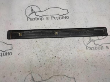 Накладка порога внутренняя MERCEDES-BENZ E-класс W211/S211 (2002 - 2006) — Разборка Мерседес