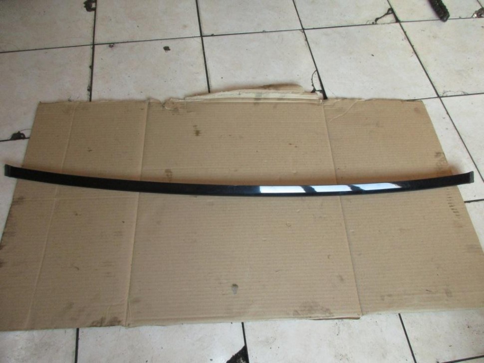 Молдинг лобового стекла MERCEDES-BENZ E-класс W211/S211 рестайлинг (2006 - 2009) фото 1 — Разборка Мерседес