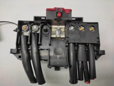 Блок предохранителей MERCEDES-BENZ C-класс W203/S203/CL203 (2000 - 2004) — Разборка Мерседес