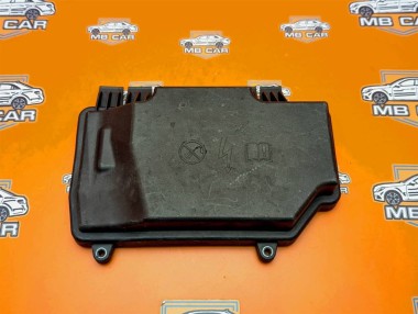 Крышка блока предохранителей MERCEDES-BENZ C-класс AMG W205/S205/C205/A205 (2014 - 2018) — Разборка Мерседес