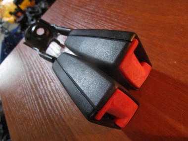 Замок ремня безопасности MERCEDES-BENZ E-класс W211/S211 (2002 - 2006) — Разборка Мерседес