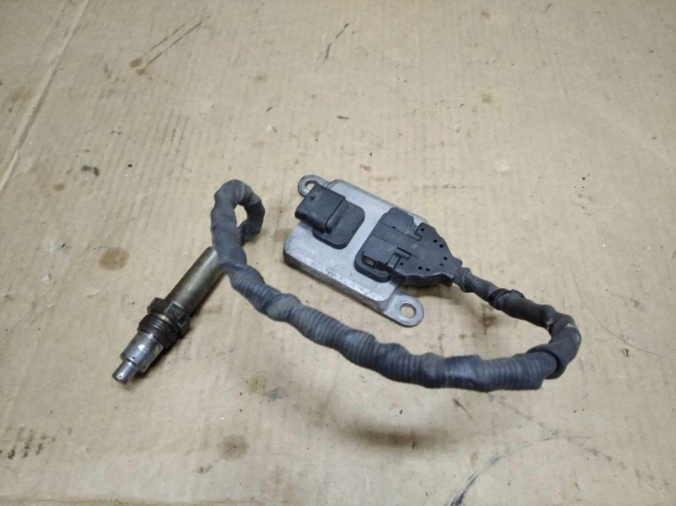 Датчик окислов азота MERCEDES-BENZ Sprinter W906 (2006 - 2019) фото 1 — Разборка Мерседес