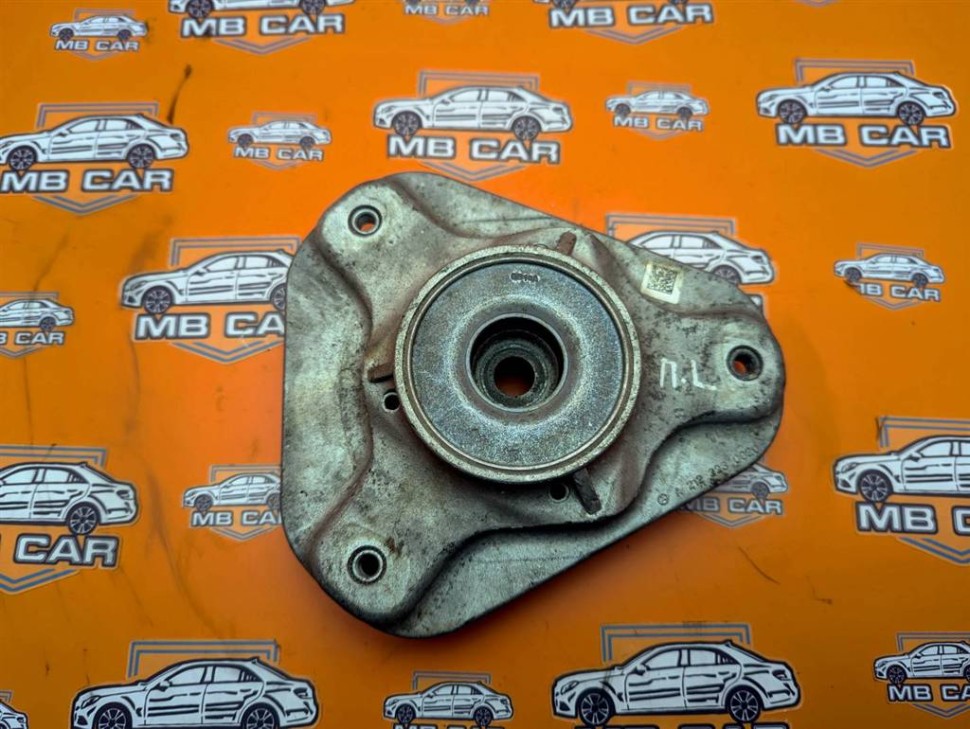 Опора передней стойки MERCEDES-BENZ E-класс W212/S212/C207/A207 рестайлинг (2013 - 2016) фото 1 — Разборка Мерседес
