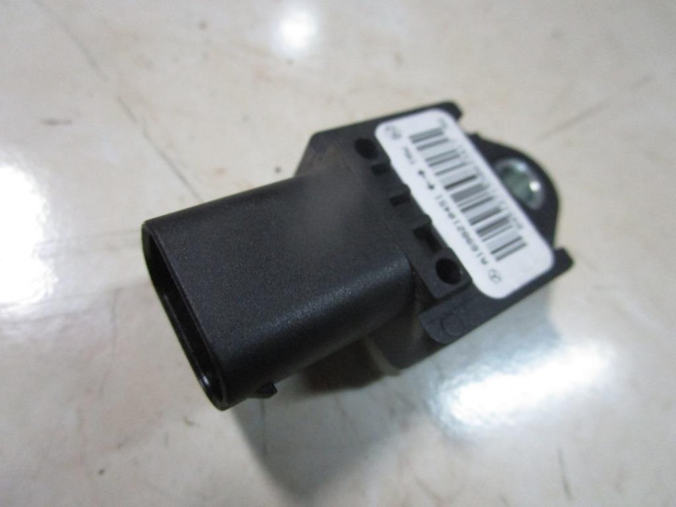 Датчик удара MERCEDES-BENZ A-класс W169 рестайлинг (2008 - 2012) фото 1 — Разборка Мерседес