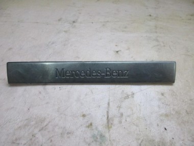 Накладка порога внутренняя MERCEDES-BENZ M-класс W163 рестайлинг (2001 - 2005) — Разборка Мерседес