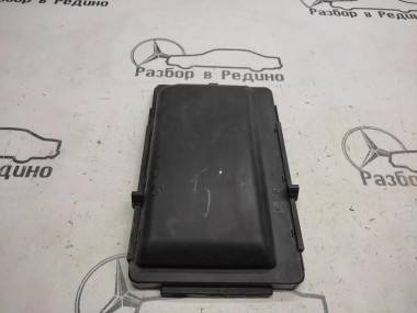 Крышка блока предохранителей MERCEDES-BENZ S-класс W220 рестайлинг (2002 - 2005) — Разборка Мерседес