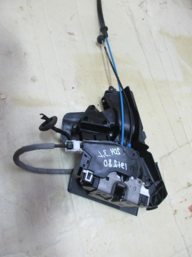 Замок двери задней левой MERCEDES-BENZ C-класс W204/S204 (2006 - 2011) — Разборка Мерседес