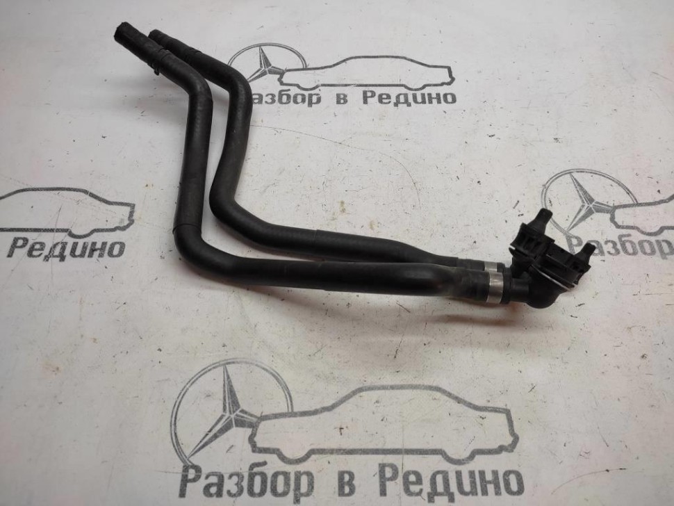 Патрубок ОЖ MERCEDES-BENZ SLK-класс R170 (1996 - 2000) фото 1 — Разборка Мерседес