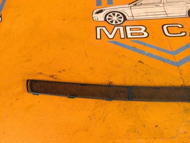 Решетка капота MERCEDES-BENZ V-класс W638/W639 (1996 - 2003) V 220 2.1 D AT (122 л.с.) &mdash; Разборка Мерседес