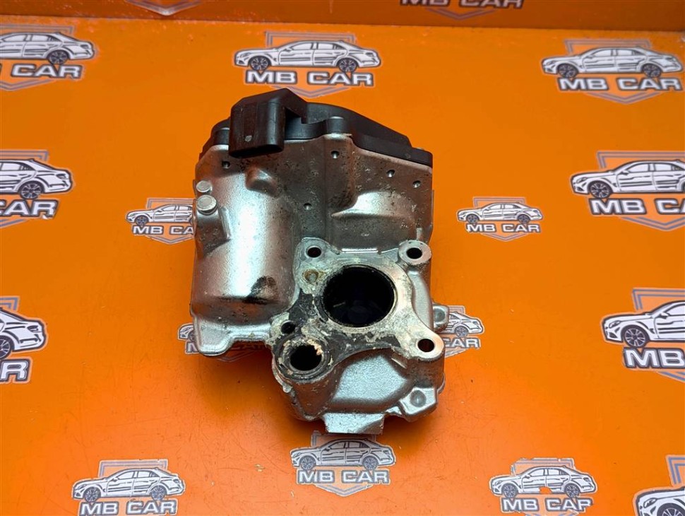 Клапан EGR MERCEDES-BENZ C-класс W204/S204 (2006 - 2011) фото 1 — Разборка Мерседес