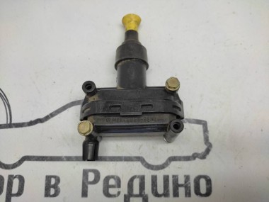 Активатор замка двери MERCEDES-BENZ W124 W124/S124/C124/A124 (1984 - 1993) — Разборка Мерседес