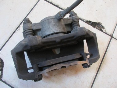 Суппорт передний левый MERCEDES-BENZ E-класс W212/S212/C207/A207 (2009 - 2013) — Разборка Мерседес