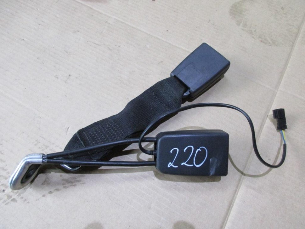 Замок ремня безопасности MERCEDES-BENZ S-класс W220 рестайлинг (2002 - 2005) фото 1 — Разборка Мерседес