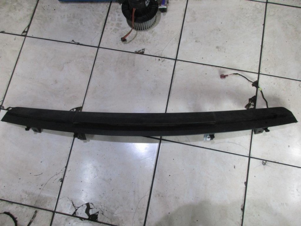 Накладка MERCEDES-BENZ C-класс W204/S204/С204 рестайлинг (2011 - 2015) фото 1 — Разборка Мерседес