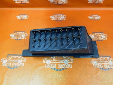 Накладка MERCEDES-BENZ Sprinter W901-905 (1995 - 2006) — Разборка Мерседес