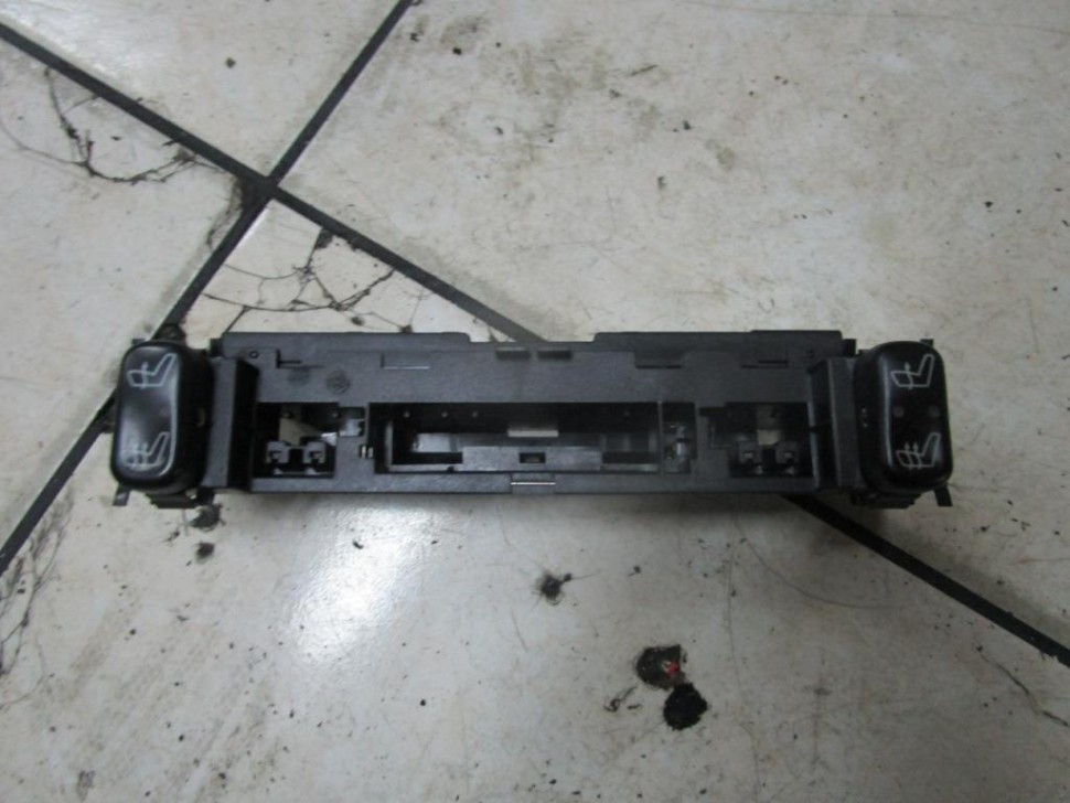 Блок кнопок MERCEDES-BENZ E-класс W210/S210 рестайлинг (1999 - 2003) фото 1 — Разборка Мерседес