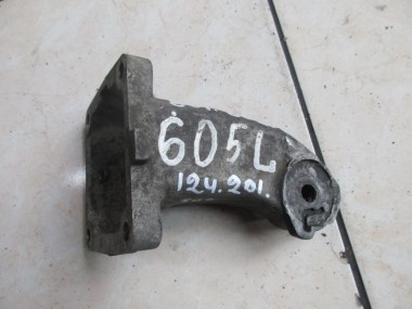 Лапа левая MERCEDES-BENZ W124 W124/S124/C124/A124 (1984 - 1993) — Разборка Мерседес