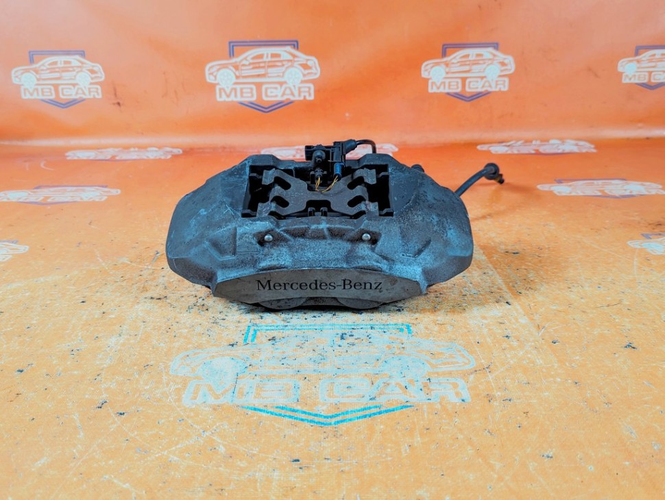 Суппорт передний правый MERCEDES-BENZ GLC-класс X253 рестайлинг (2019 - 2025) фото 1 &mdash; Разборка Мерседес