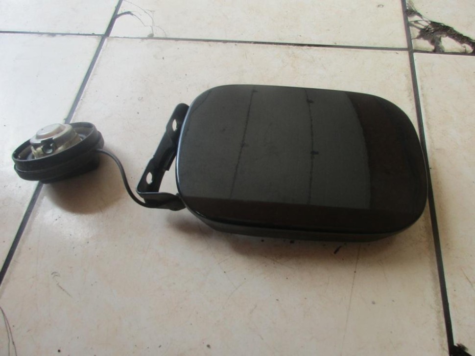 Лючок топливного бака MERCEDES-BENZ E-класс W211/S211 (2002 - 2006) фото 1 — Разборка Мерседес