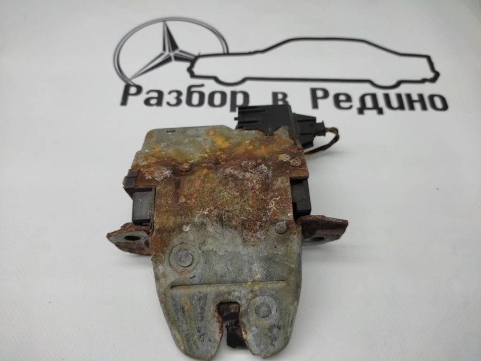 Замок багажника MERCEDES-BENZ C-класс W203/S203/CL203 (2000 - 2004) фото 1 — Разборка Мерседес