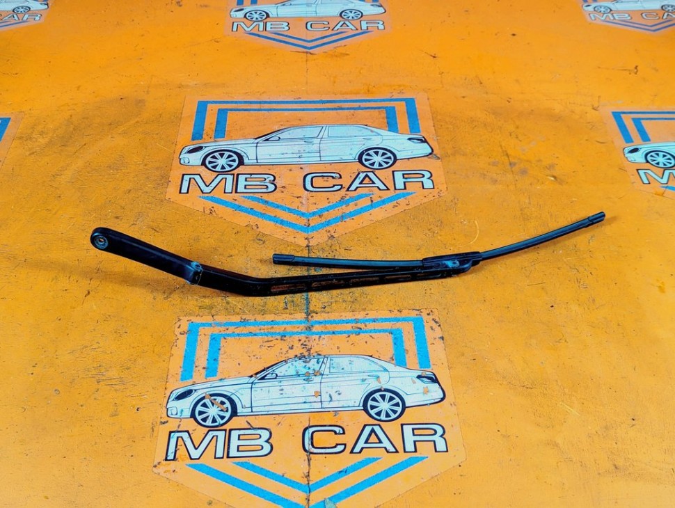 Поводок дворников MERCEDES-BENZ C-класс W203/S203/CL203 рестайлинг (2004 - 2008) C 220 CDI 2.2 AT (150 л.с.) фото 1 &mdash; Разборка Мерседес