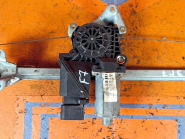 Стеклоподъемник задний правый MERCEDES-BENZ E-класс W210/S210 рестайлинг (1999 - 2003) E 200 2.0 MT (163 л.с.) &mdash; Разборка Мерседес