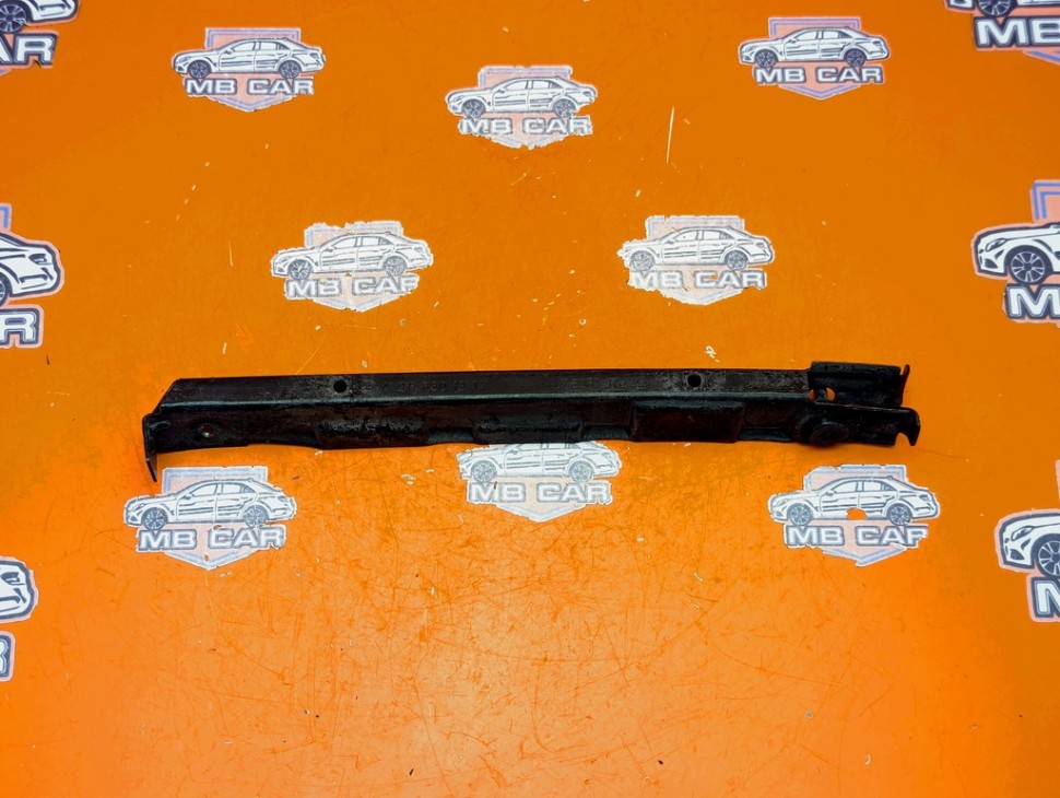 Кронштейн крепления бампера MERCEDES-BENZ E-класс W211/S211 рестайлинг (2006 - 2009) фото 1 — Разборка Мерседес