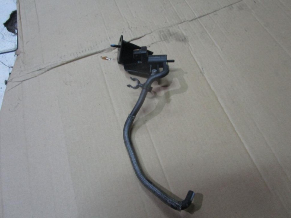 Клапан электромагнитный MERCEDES-BENZ C-класс W205/S205/C205/A205 (2014 - 2018) фото 1 — Разборка Мерседес