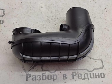 Патрубок воздушный MERCEDES-BENZ C-класс W204/S204 (2006 - 2011) — Разборка Мерседес