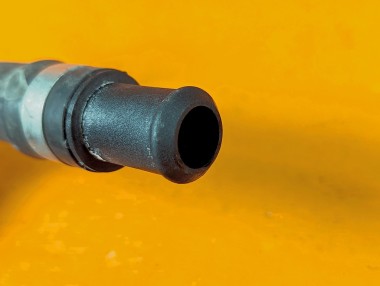 Патрубок ОЖ MERCEDES-BENZ S-класс W220 (1998 - 2005) &mdash; Разборка Мерседес