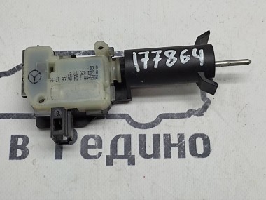 Активатор люка бака MERCEDES-BENZ A-класс W169 рестайлинг (2008 - 2012) — Разборка Мерседес