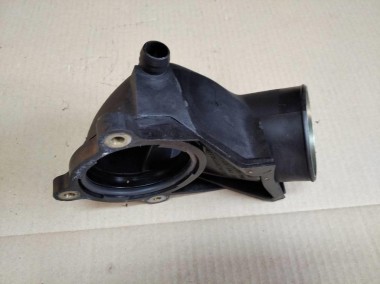 Патрубок воздушный MERCEDES-BENZ C-класс W203/S203/CL203 (2000 - 2004) — Разборка Мерседес