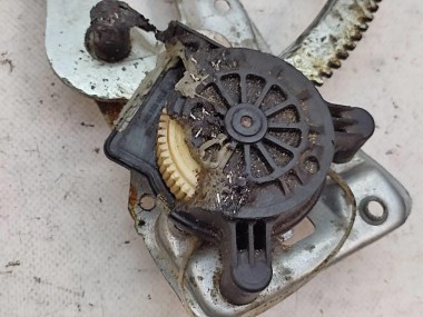 Стеклоподъемник передний правый MERCEDES-BENZ CLK-класс C208/A208 (1997 - 2000) — Разборка Мерседес