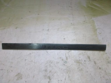 Накладка порога внутренняя MERCEDES-BENZ M-класс W163 рестайлинг (2001 - 2005) — Разборка Мерседес