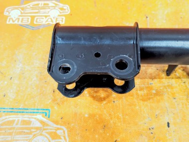 Стойка передняя MERCEDES-BENZ A-класс W176 рестайлинг (2015 - 2018) — Разборка Мерседес