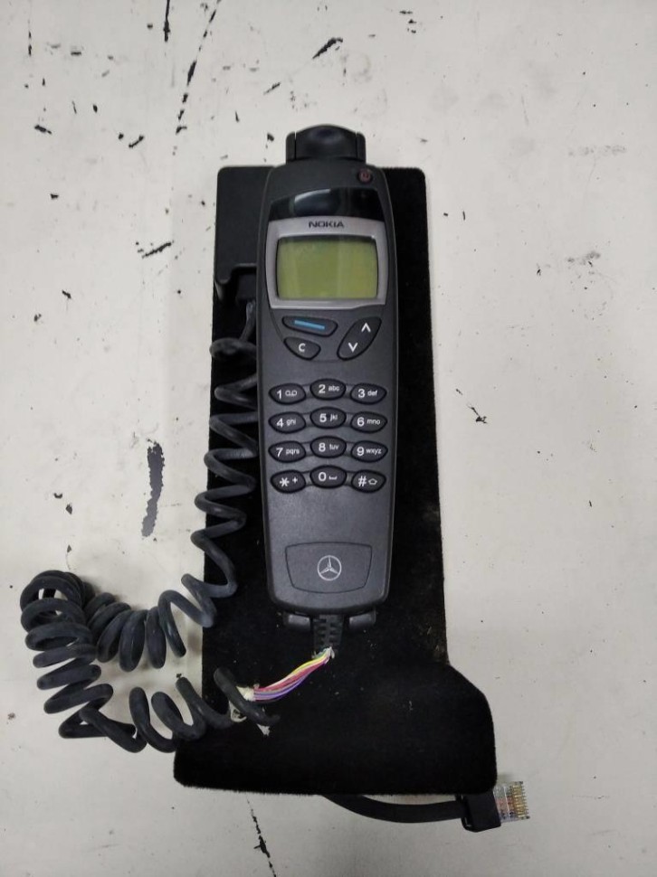 Телефон MERCEDES-BENZ S-класс W220 рестайлинг (2002 - 2005) фото 1 &mdash; Разборка Мерседес