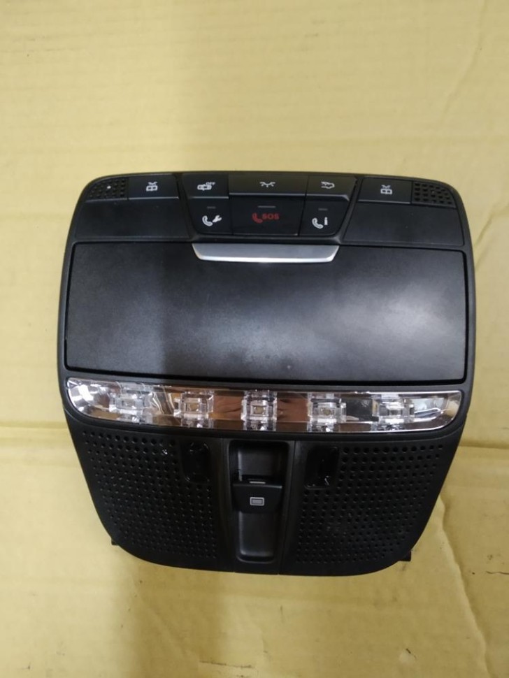 Плафон салона MERCEDES-BENZ C-класс AMG W205/S205/C205/A205 (2014 - 2018) фото 1 — Разборка Мерседес