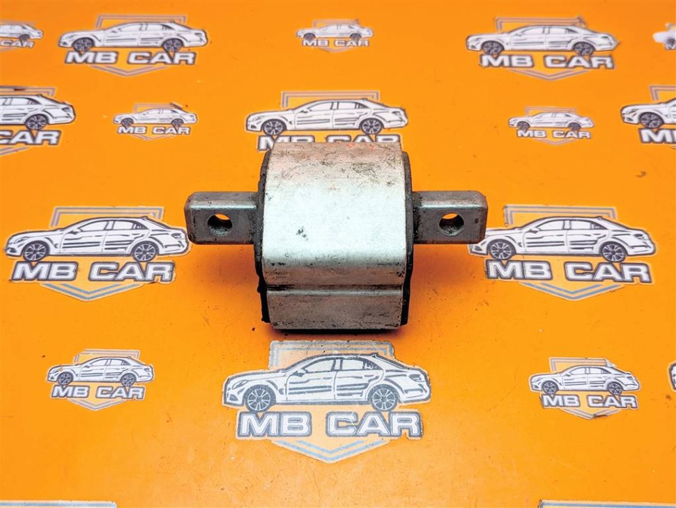 Опора КПП MERCEDES-BENZ C-класс W204/S204/С204 рестайлинг (2011 - 2015) фото 1 — Разборка Мерседес
