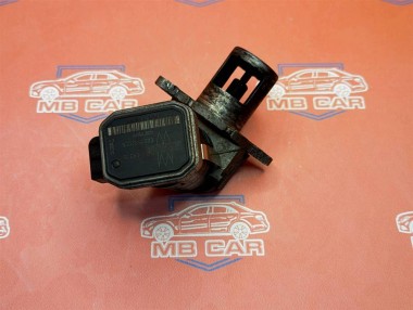 Клапан EGR MERCEDES-BENZ C-класс W204/S204 (2006 - 2011) — Разборка Мерседес