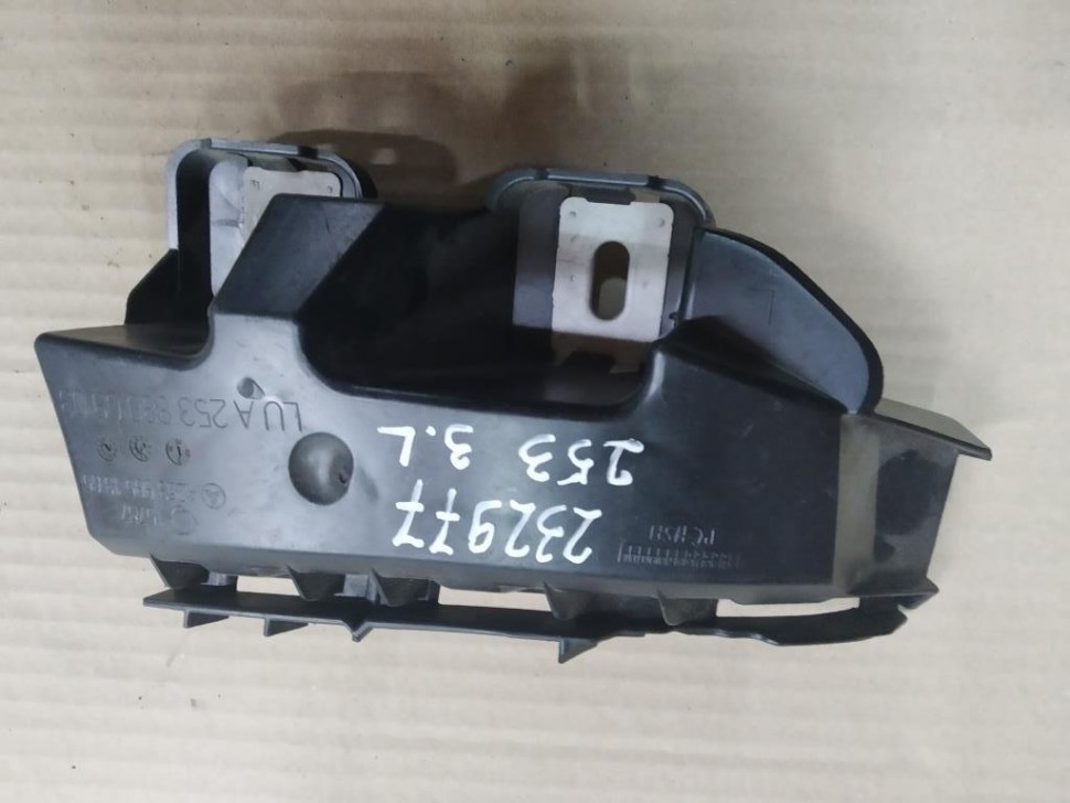 Кронштейн крепления бампера MERCEDES-BENZ GLC-класс X253 (2015 - 2019) фото 1 — Разборка Мерседес