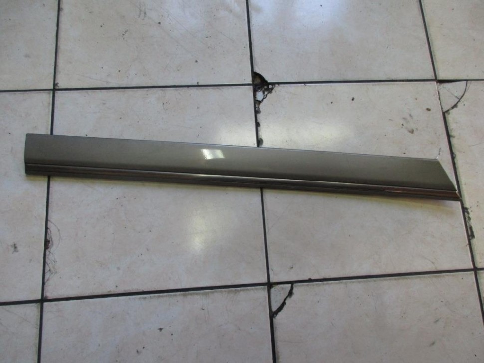 Молдинг двери MERCEDES-BENZ C-класс W203/S203/CL203 (2000 - 2004) фото 1 — Разборка Мерседес